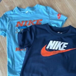 Nike Blue and Orange Short Sleeve Tee